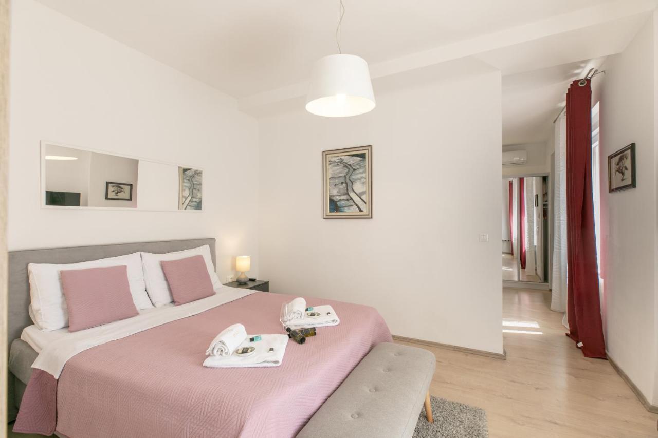 Polai Center Apartments Екстериор снимка