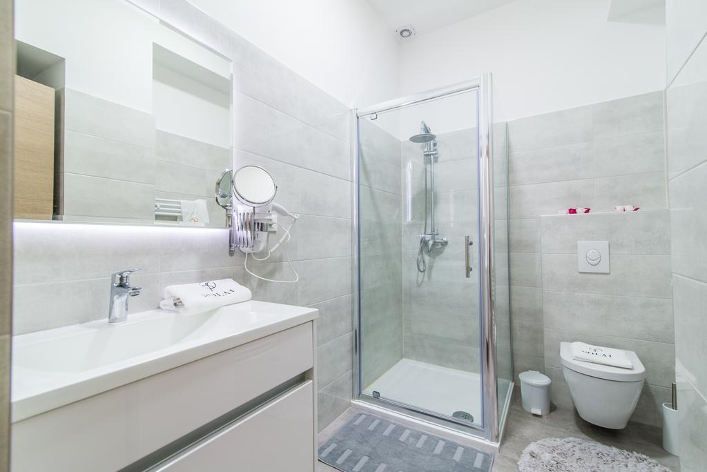 Polai Center Apartments Екстериор снимка