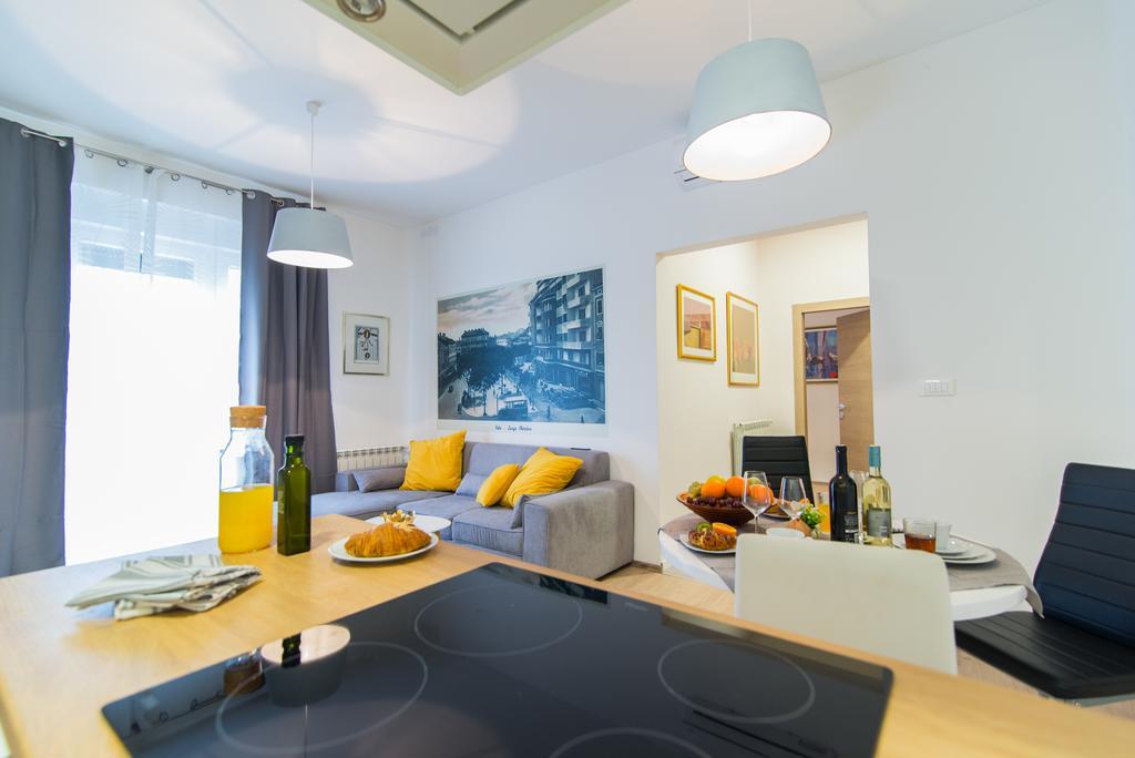 Polai Center Apartments Екстериор снимка